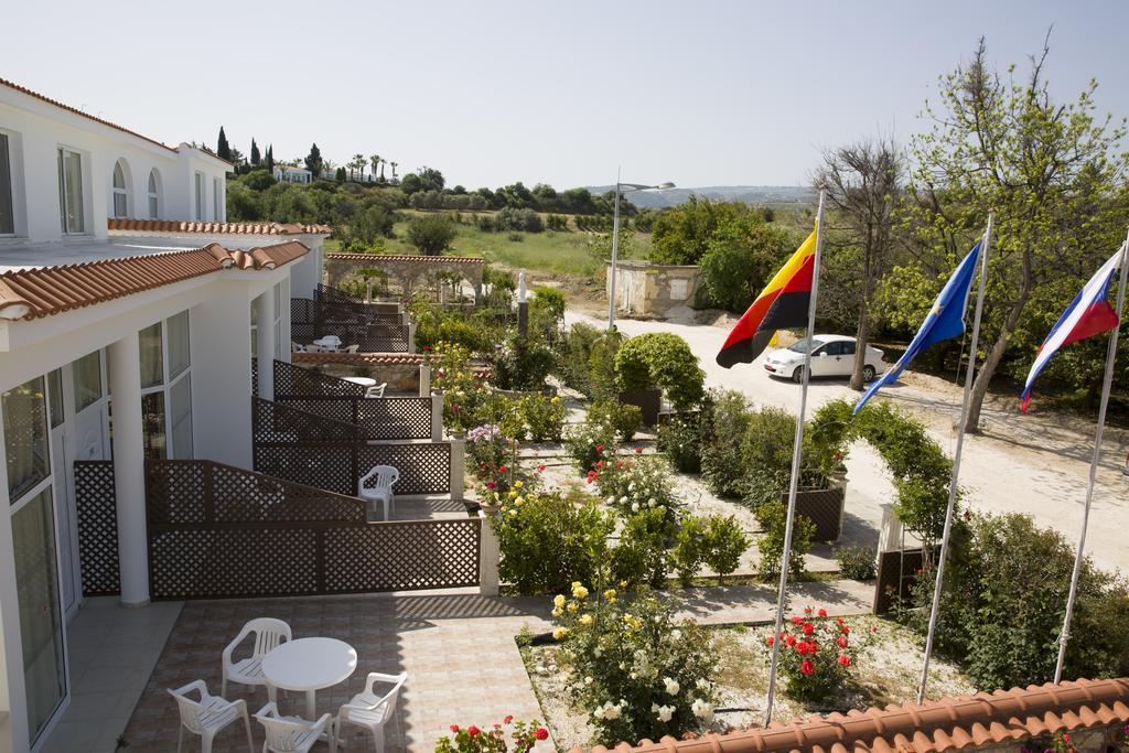 Eliofos Elegant Maisonettes מלון דירות 2*